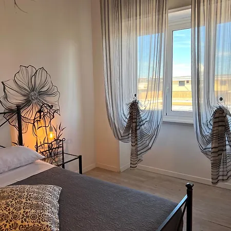 Eufonia Vinyl Friendly Apartment-2